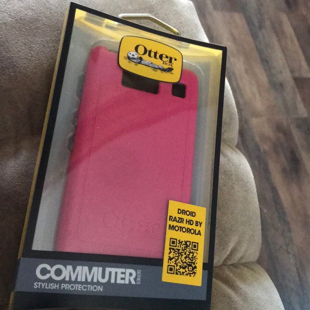 New Otter box droid razr HD by Motorola